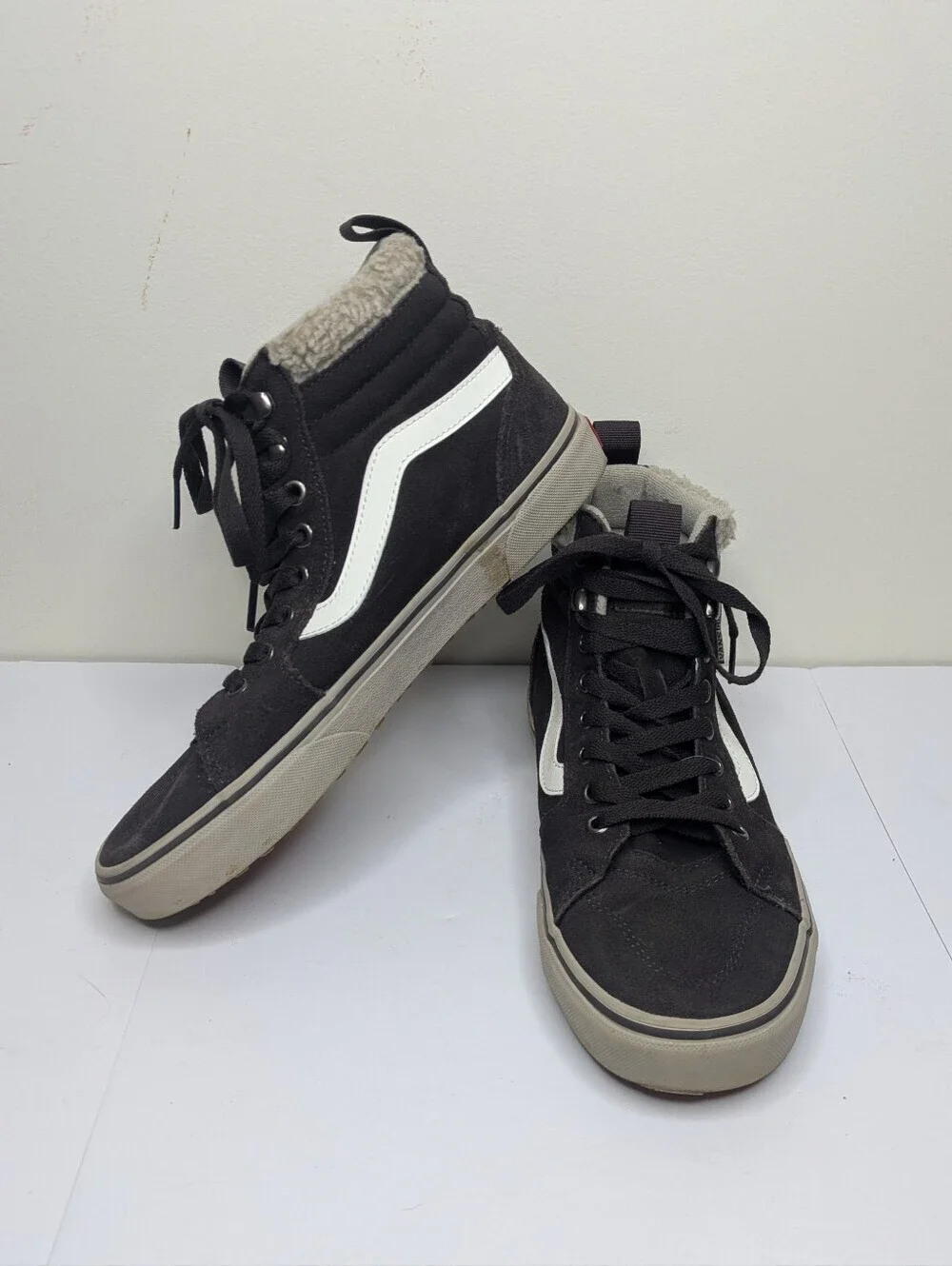 Vans Filmore High Top Sherpa Sneaker 9 Women